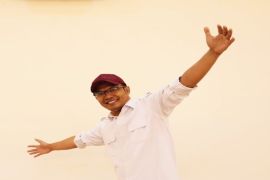 Tanpa sensasi, Dosen STKIP Taman Siswa Bima ini tembus jabatan Lektor Kepala