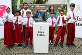 LG serahkan instalasi E-Waste ke sekolah dasar negeri
