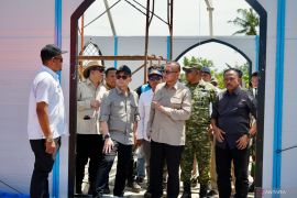 Wamenko Polkam pastikan huntap dan masjid untuk korban bencana layak