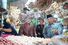 Satgas Ketahanan Pangan Pontianak pantau pusat perbelanjaan dan pergudangan