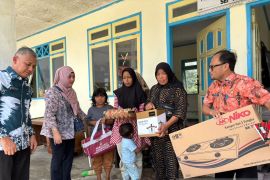 LKKS Kota Padang Panjang salurkan bantuan bagi korban kebakaran Sungai Andok