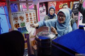 Dinkes Tulungagung pastikan takjil di Savana bebas bahan berbahaya