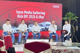 Isuzu soroti daya beli melambat, pelanggan makin selektif