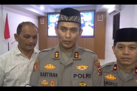 Kapolres Dharmasraya ingatkan jajaran jawab konfirmasi media