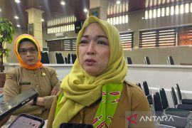 Dinkes Cirebon mengevaluasi kesiapan layanan Puskesmas 24 jam