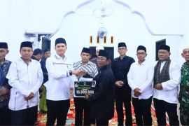 Wabup Padang Pariaman ajak warga jadikan ramadan momentum perkuat keimanan dan bangun karakter