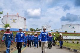 Pertamina Patra Niaga tinjau kesiapan stok dan layanan energi di Manokwari pastikan kebutuhan selama Ramadhan