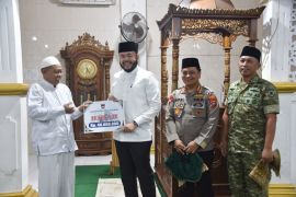 Safari Ramadhan, Wako Fadly Amran sampaikan penanganan pascabencana di Padang