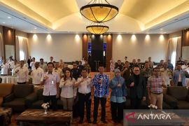 Kanwil Kementerian Hukum Riau Gelar Sosialisasi Layanan AHU dan Penguatan Peran PPNS dalam Penegakan Hukum Berbasis KUHP dan KUHAP