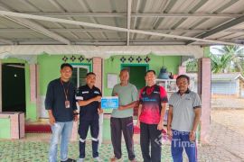 Ramadhan Berkah, PT Timah bantu Musala Baiturrohma Desa Keposang