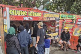 Pemkab Sumedang memperketat pengawasan kebersihan takjil Ramadhan