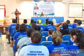 Obet Ayok ingatkan dapur SPPG di Manokwari utamakan mutu MBG