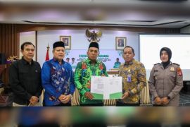 BPJS Ketenagakerjaan dan Baznas Kotim teken PKS lindungi pekerja rentan