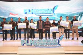 Angkat Tema "Energi Berdaulat untuk Indonesia Kuat", PLN Journalist Awards 2025 Apresiasi 18 Karya Terbaik