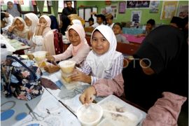 Per hari ke-9 Ramadhan, 47 SPPG distop sementara karena menu tak layak