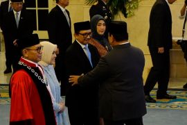 Presiden lantik eks Deputi Gubernur BI Juda Agung jadi Wamenkeu