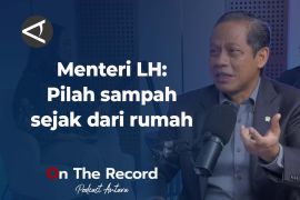 Menteri LH: Pilah sampah sejak dari rumah (3)