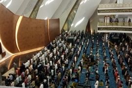 Shalat Tarawih perdana awali fungsi Masjid Negara di IKN