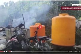 KKB serang pos keamanan di Nabire, Polisi temukan dua jenazah hangus - VIDEO