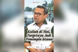 Kuliah di sini targetnya jadi pemimpin istana!