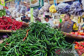 Pemkab Natuna pantau stok dan harga bahan pangan setiap hari
