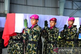 Pangkormar pimpin pelepasan jenazah prajurit korban longsor di Cisarua