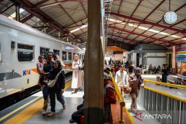 Mudik awal di Stasiun Kiaracondong Bandung