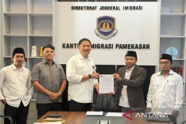 UIN Madura - Kantor Imigrasi perkuat perlindungan pekerja migran