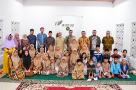 PT Timah berbagi berkah Ramadhan di Panti Asuhan Al Khoiriyah