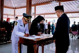 Bupati Banyumas tekankan reformasi birokrasi melalui program Trilas