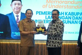 DPR RI tekankan empat pilar perkuat SDM di Lamongan