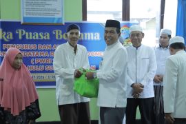 Bupati HSS ajak jadikan Ramadan momentum perkuat kebersamaan dan sinergi