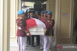 Jenazah Try Sutrisno dishalatkan di Masjid Sunda Kelapa