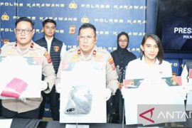 Polres Karawang ungkap jasad perempuan yang ditemukan di kawasan KJIE