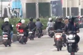 Pramono minta Satpol PP tindak tegas pengendara yang lawan arah