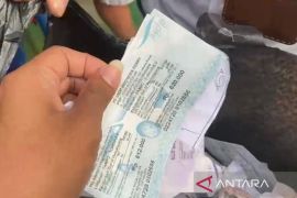 Diduga langgar SOP petugas feri Torobulu-Tampo kumpul tiket utuh penumpang