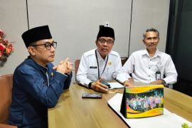 Buah busuk dan puding basi, Dinkes Mataram siap cabut SLHS SPPG