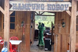 Nyantri Foto Antara di Puncak Bogor