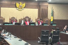 Advokat Junaedi Saibih dibebaskan hakim dari kasus suap korupsi CPO