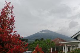 Pendakian Gunung Rinjani dibuka mulai 1 April 2026