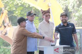 Menteri PU lakukan peletakan batu pertama pembangunan sabo dam Gunung Marapi