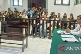 Hakim PN Ambon jatuhkan putusan pemaafan pada Raja Hulaliu