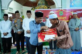 Safari Ramadhan Pemkab Kapuas salurkan dana hibah untuk Masjid Nurul Taqwa