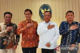 Menkes janji dukung alkes dan ambulans RSUD Kota Bima pada 2027