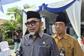 Pemprov Jambi minta Bank Jambi tambah layanan cegah antrean nasabah