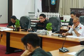 DPRD HSS-eksekutif bahas pokok pikiran legislatif