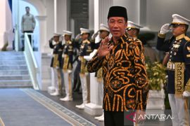 Prabowo undang mantan presiden ke Istana malam ini, Jokowi akan hadir