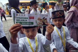 Gerakan OASE anak yatim di Tulungagung