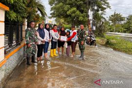 Pertamina Tambun salurkan bantuan pada warga terdampak banjir di Bekasi