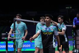 Kesulitan adaptasi, Sabar/Reza kandas di babak kedua All England 2026